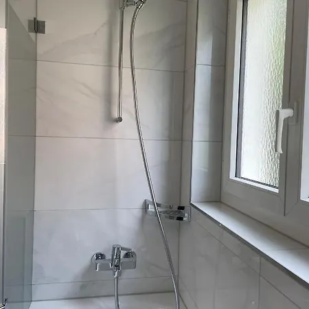 Apartment Haus Pramalinis Davos